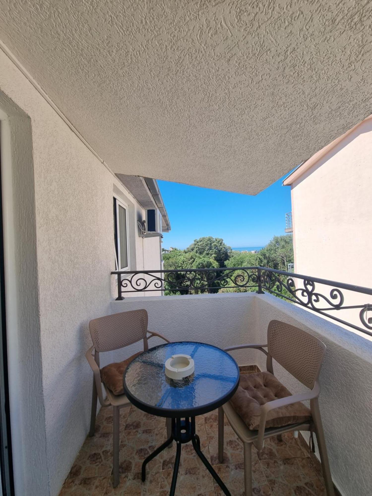 Apartmani Mina Bar Zewnętrze zdjęcie
